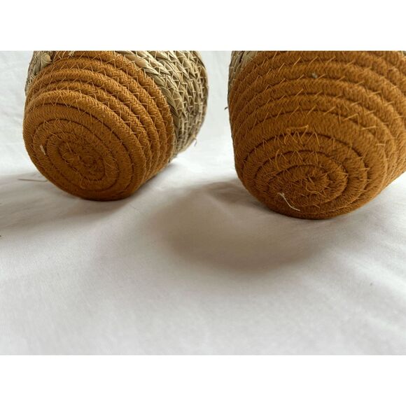 Two-Tone Tan Woven Basket Set, Small 5.5x4 Inches, Plants, Decoration - Picture 5 of 5